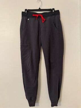 Figs Zamora charcoal Joggers with Red Drawcord
